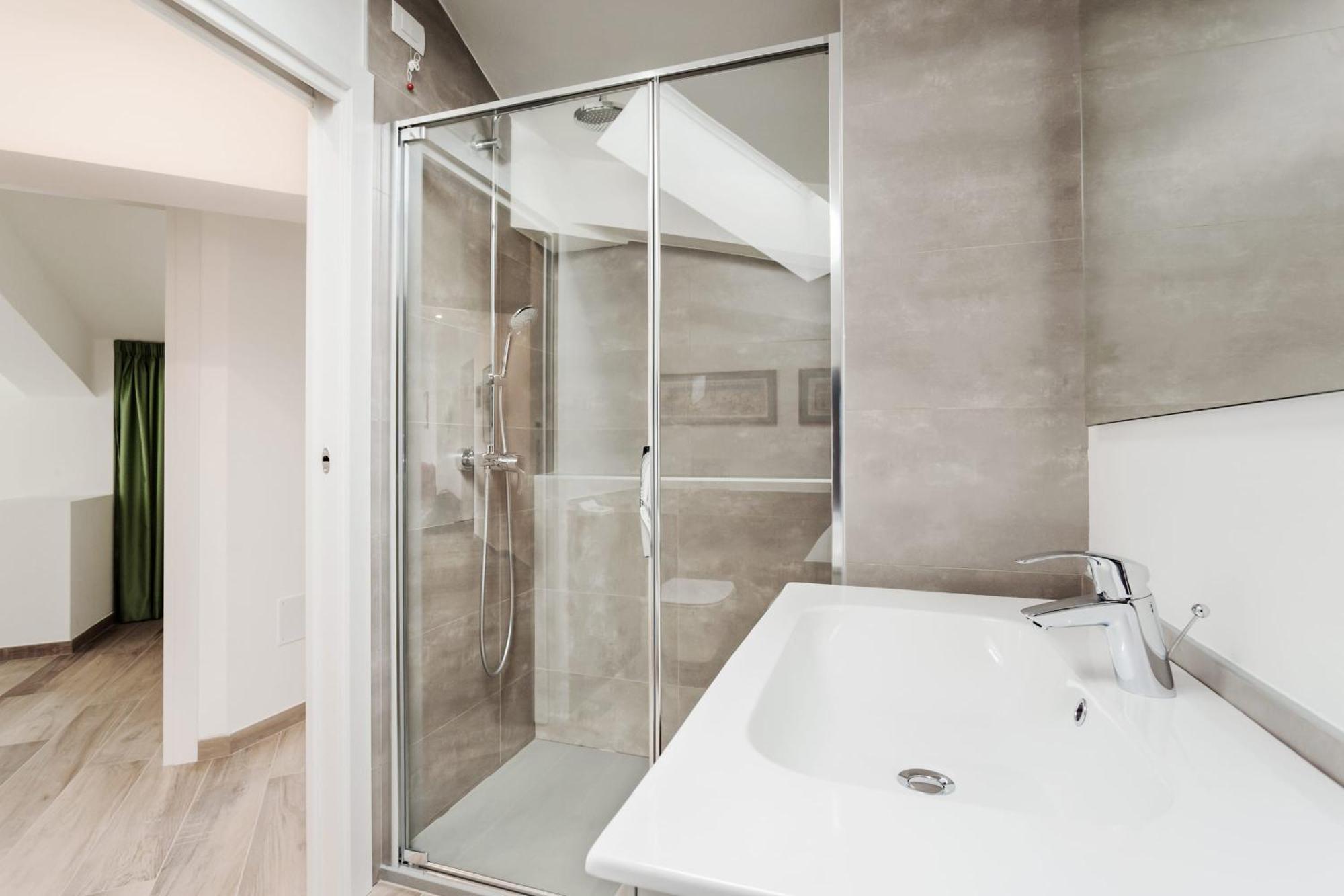 Apartamento Amazing Flat With Big Terrace And Private Car Park Verona Exterior foto
