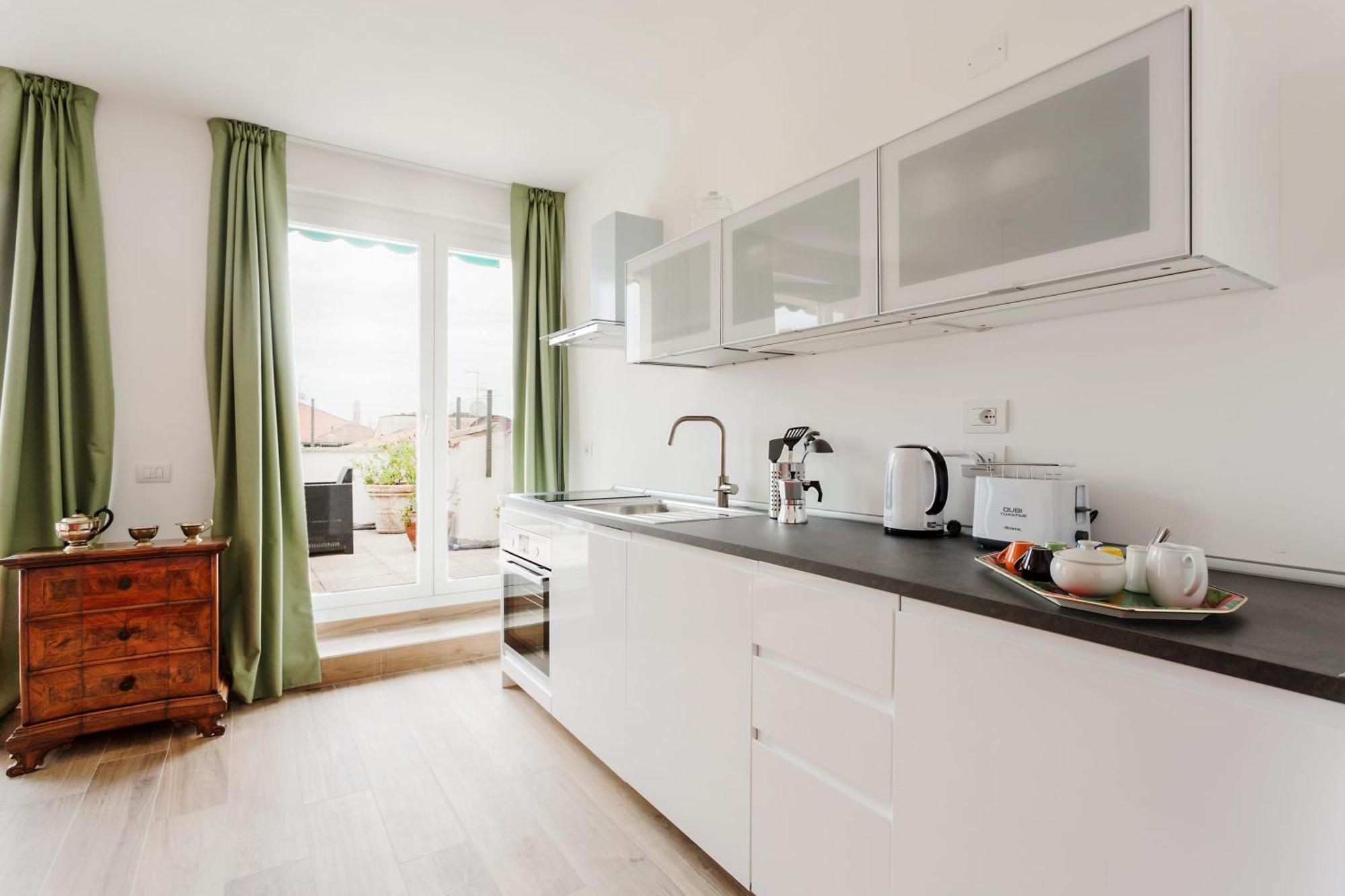 Apartamento Amazing Flat With Big Terrace And Private Car Park Verona Exterior foto